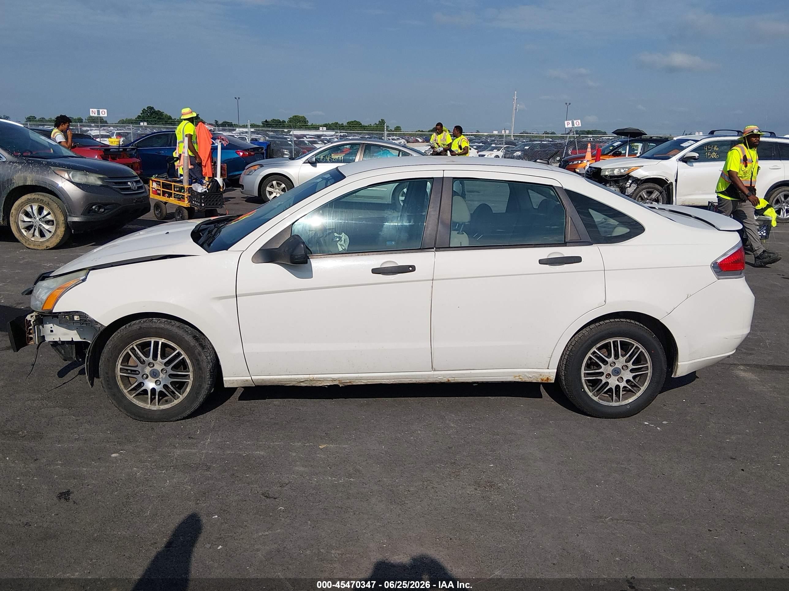 2011 Ford Focus Se White vin: 1FAHP3FN5BW169021