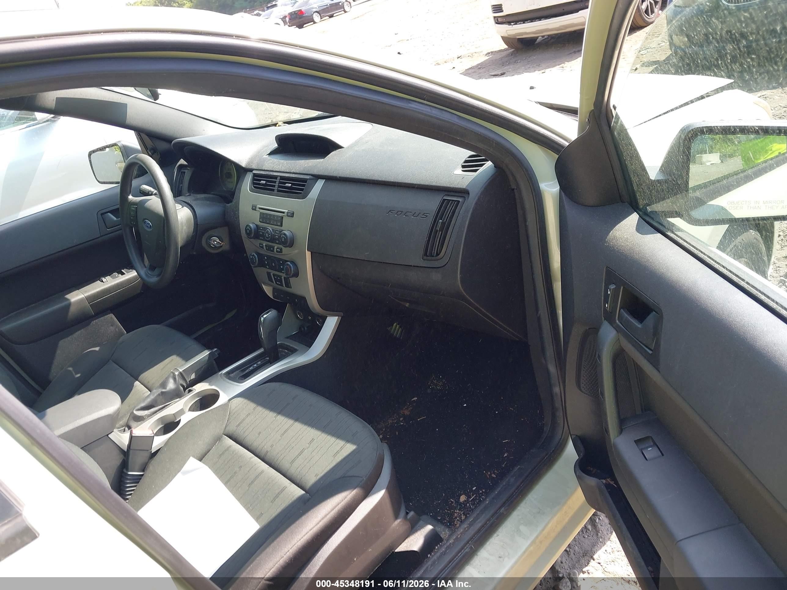 2010 Ford Focus Se Green vin: 1FAHP3FN6AW119954