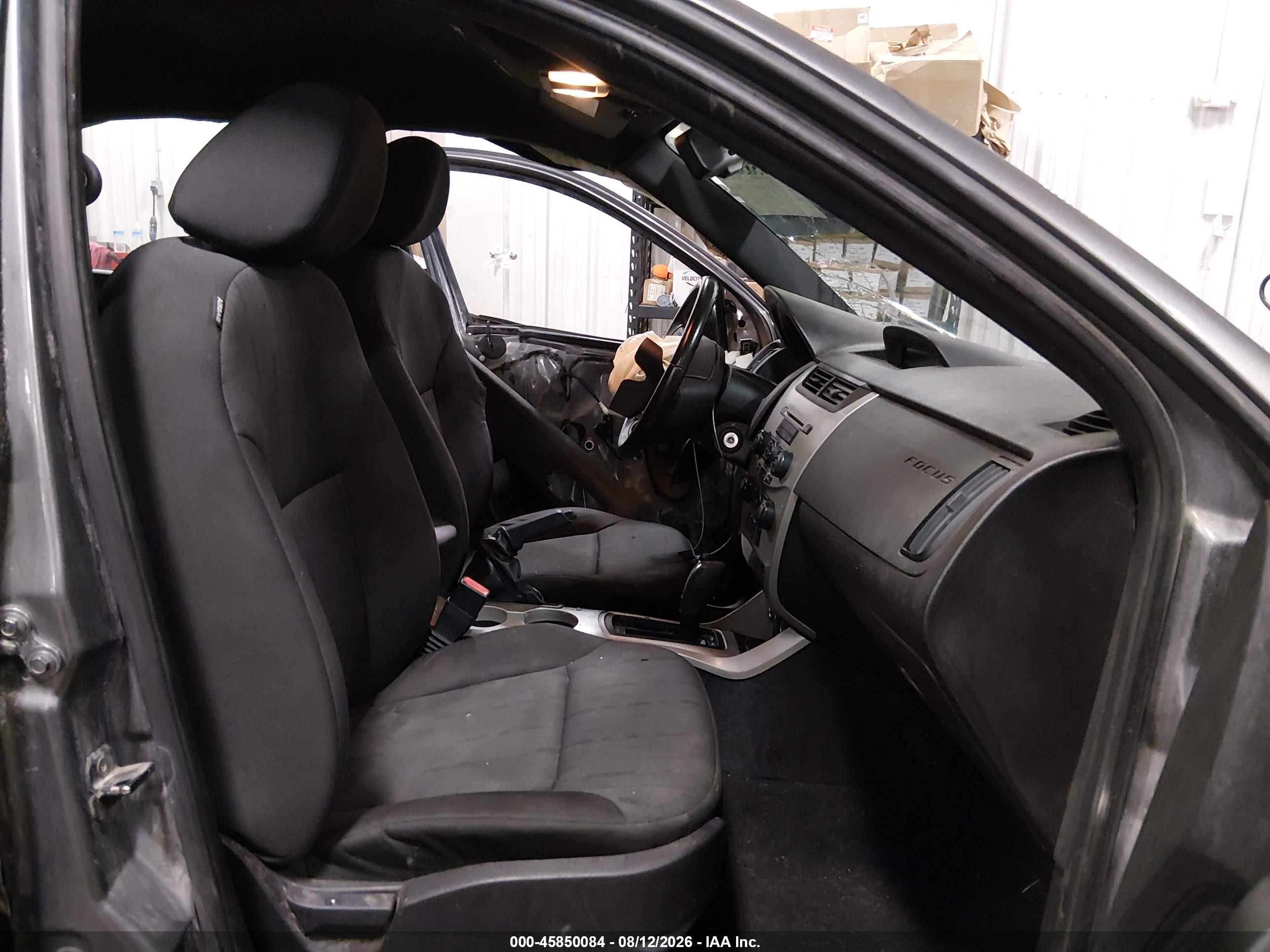 2010 Ford Focus Se Gray vin: 1FAHP3FN6AW205636
