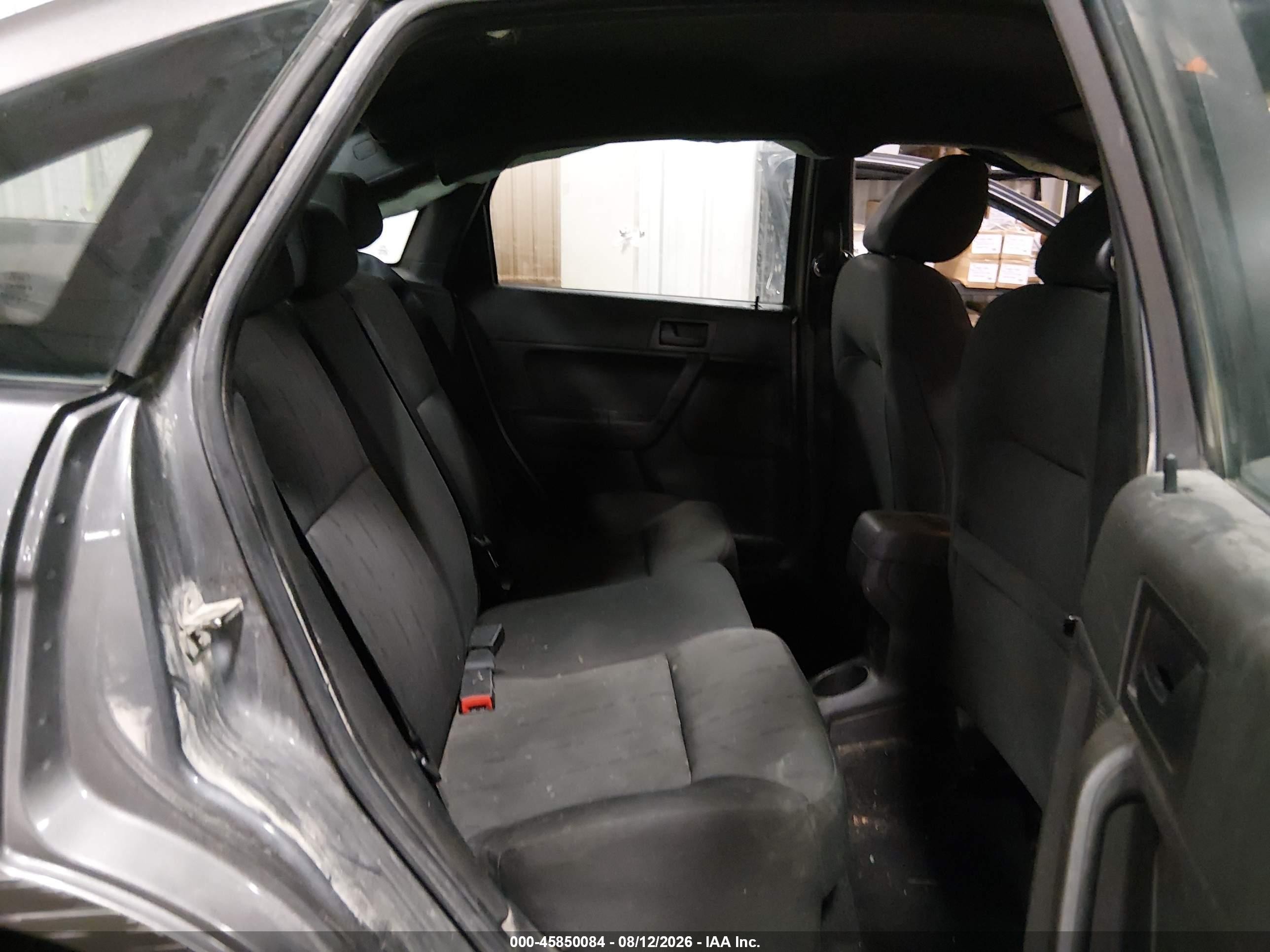 2010 Ford Focus Se Gray vin: 1FAHP3FN6AW205636