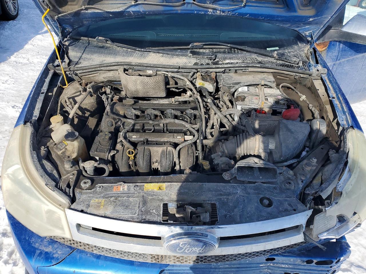 2010 Ford Focus Se Blue vin: 1FAHP3FN6AW244274