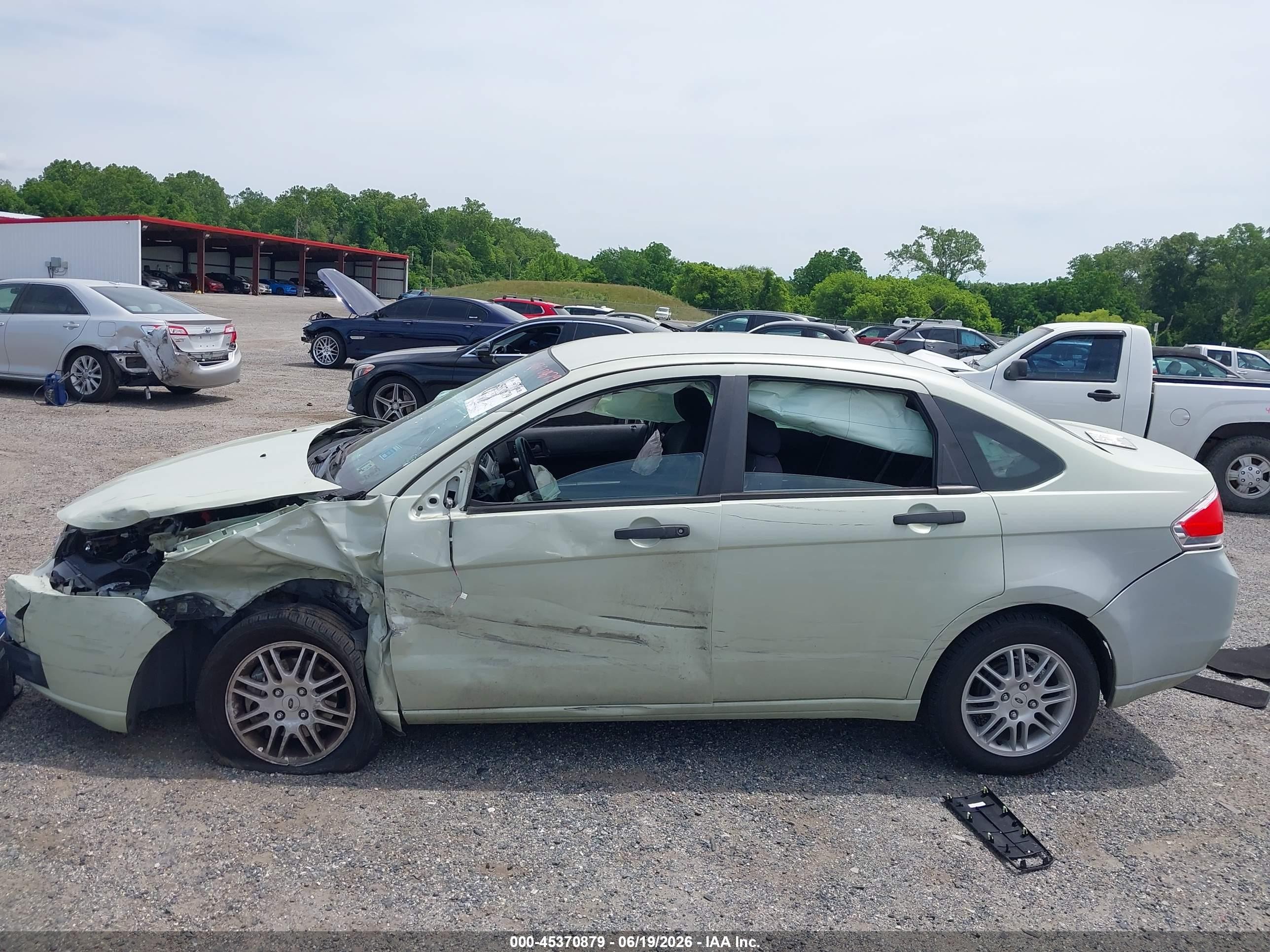 2010 Ford Focus Se Green vin: 1FAHP3FN6AW287383