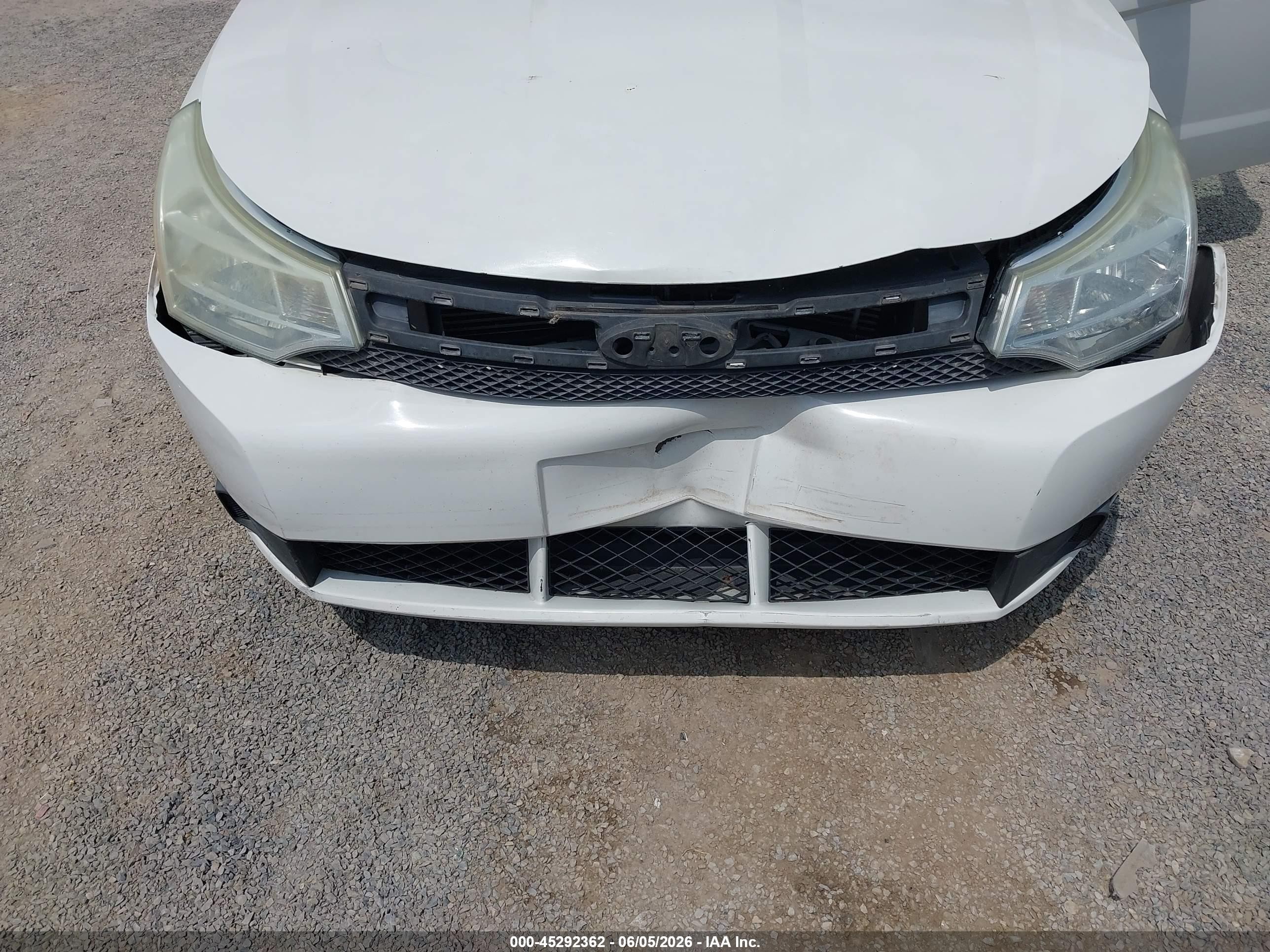 2011 Ford Focus Se White vin: 1FAHP3FN6BW111838