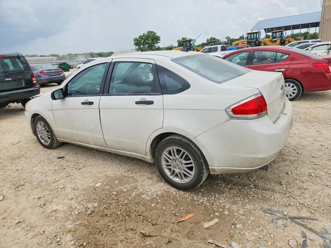 2011 Ford Focus Se White vin: 1FAHP3FN6BW148243
