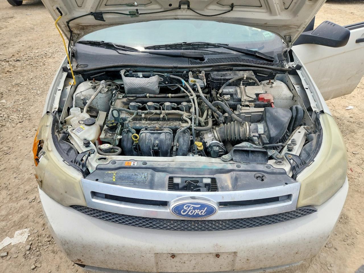 2011 Ford Focus Se White vin: 1FAHP3FN6BW148243