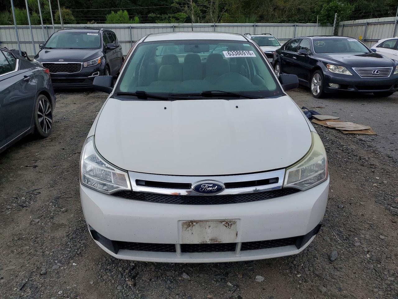 2011 Ford Focus Se White vin: 1FAHP3FN6BW174664