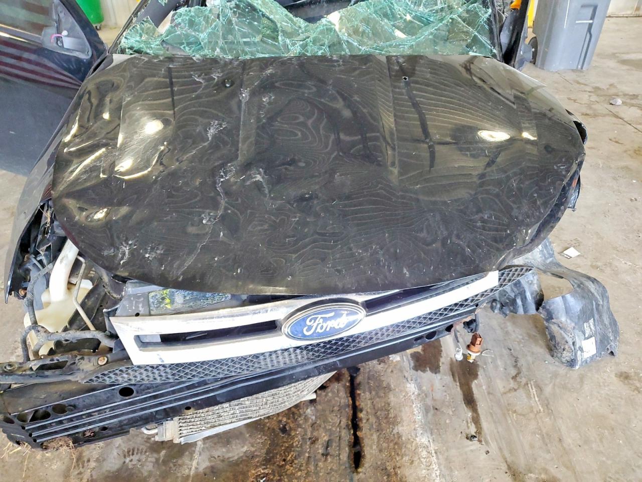 2011 Ford Focus Se Black vin: 1FAHP3FN6BW175720