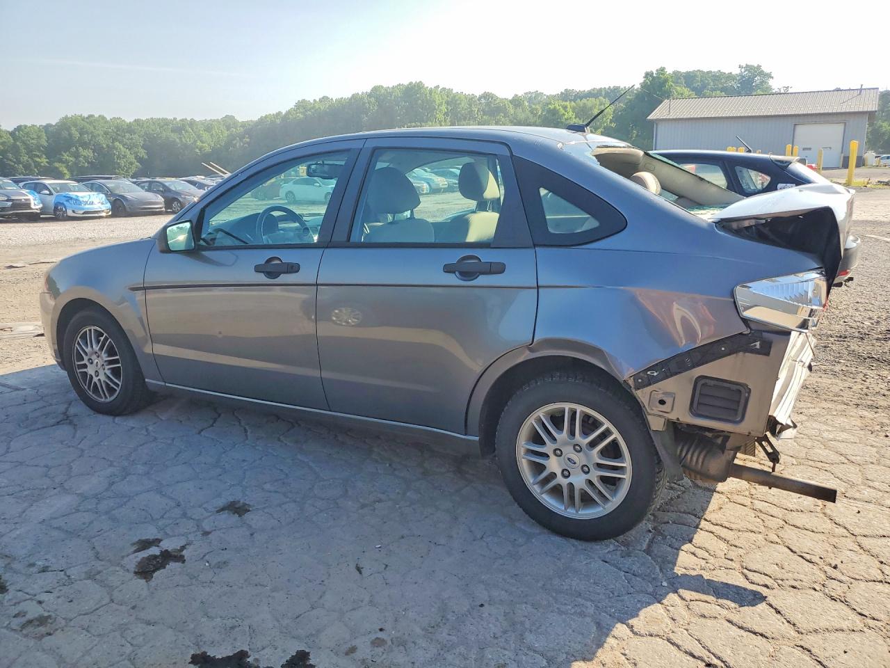 2011 Ford Focus Se Gray vin: 1FAHP3FN6BW180979