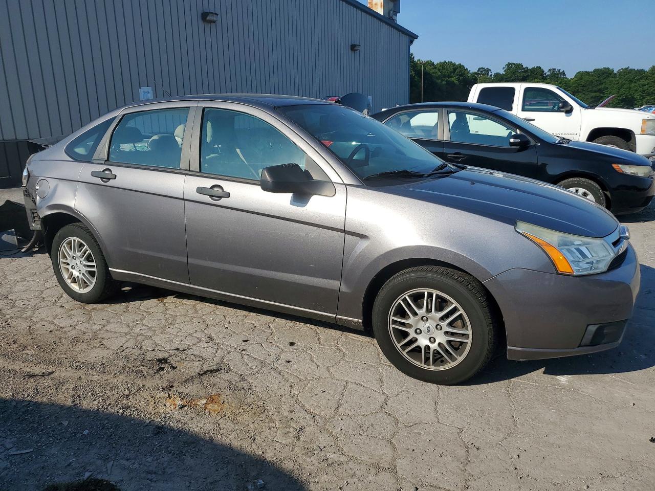 2011 Ford Focus Se Gray vin: 1FAHP3FN6BW180979
