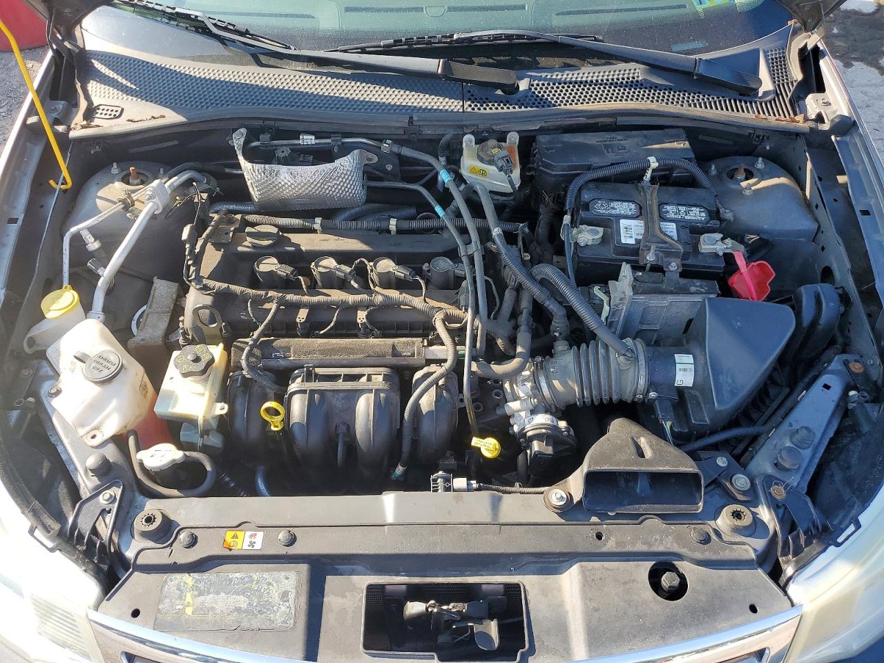 2011 Ford Focus Se Gray vin: 1FAHP3FN6BW180979