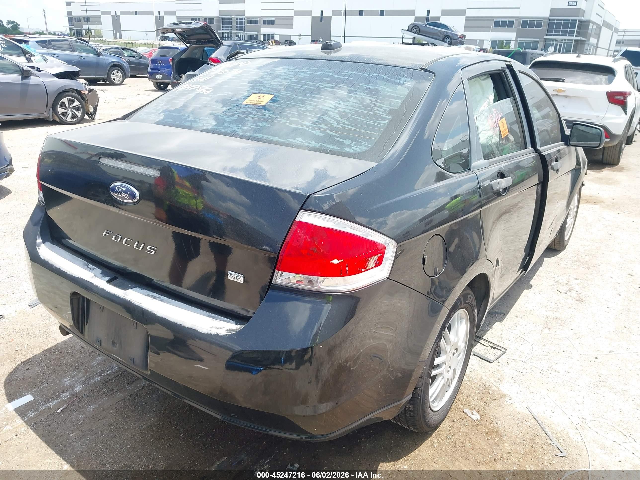 2010 Ford Focus Se Black vin: 1FAHP3FN7AW149688