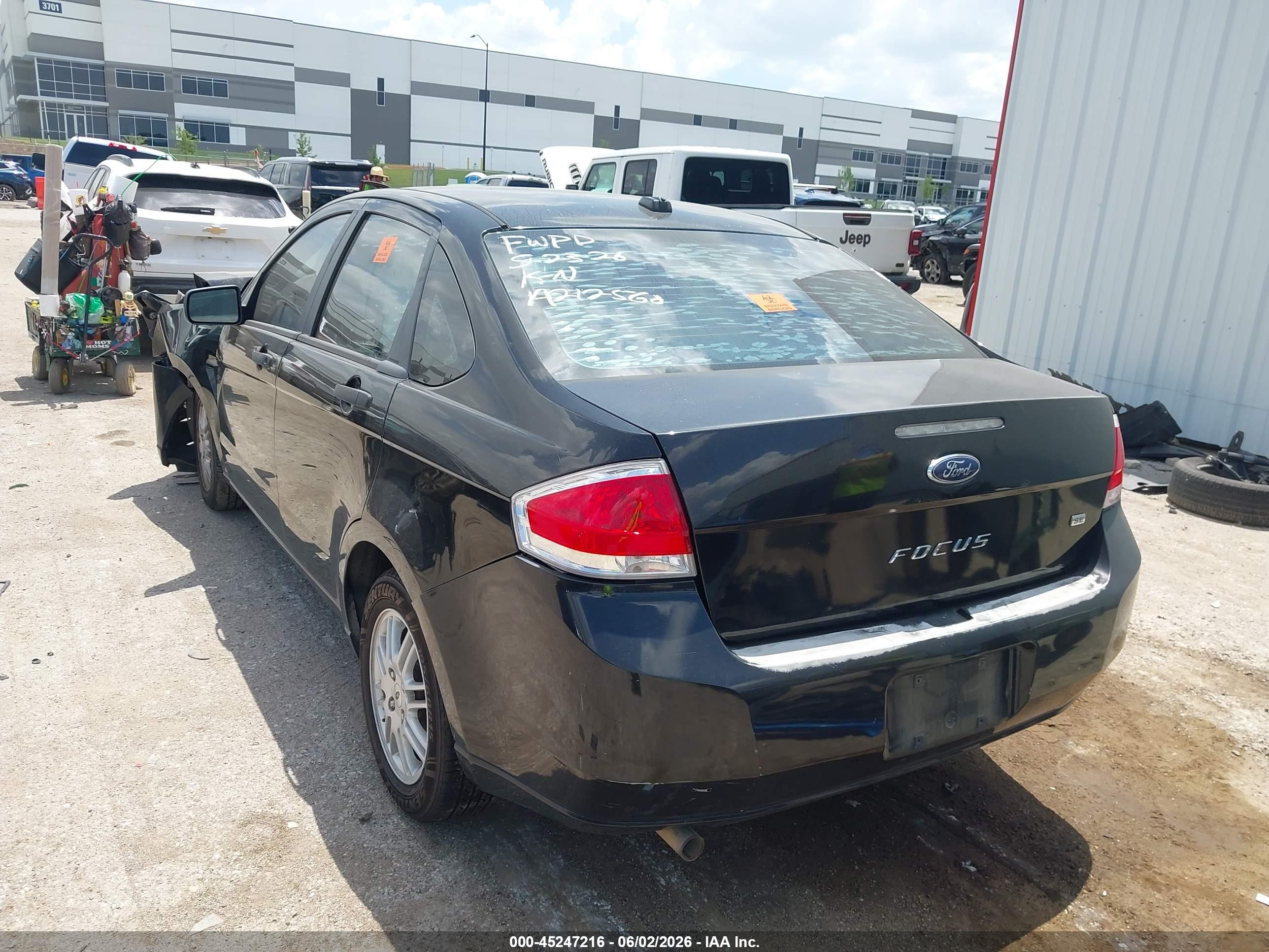 2010 Ford Focus Se Black vin: 1FAHP3FN7AW149688
