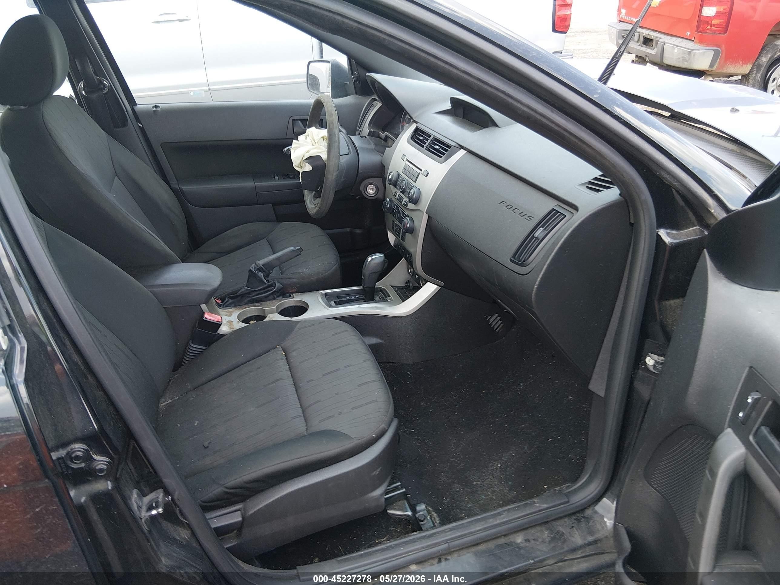 2010 Ford Focus Se Black vin: 1FAHP3FN7AW201272