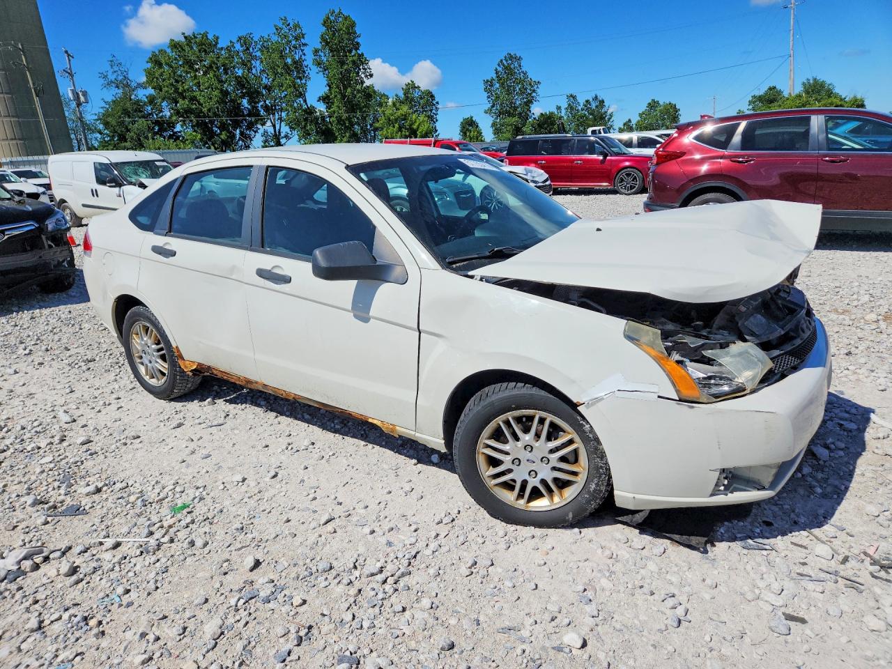 2010 Ford Focus Se White vin: 1FAHP3FN7AW222218