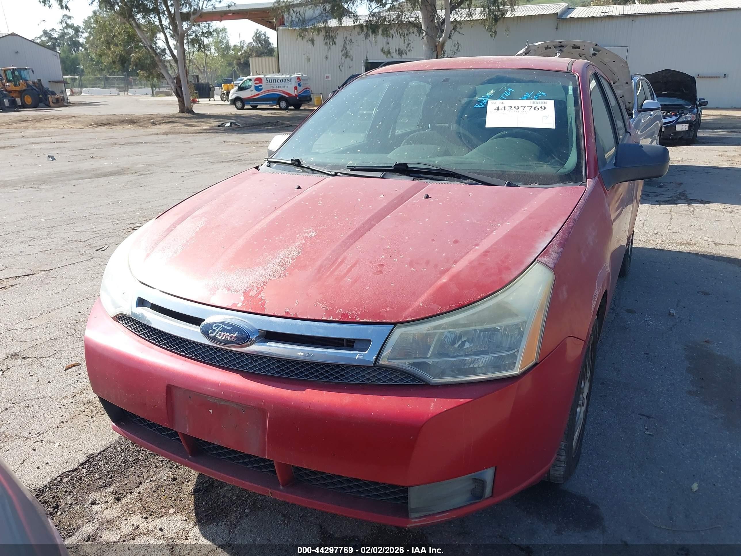 2010 Ford Focus Se Red vin: 1FAHP3FN7AW222445