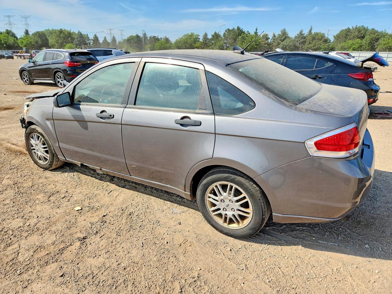 2010 Ford Focus Se Gray vin: 1FAHP3FN7AW247023