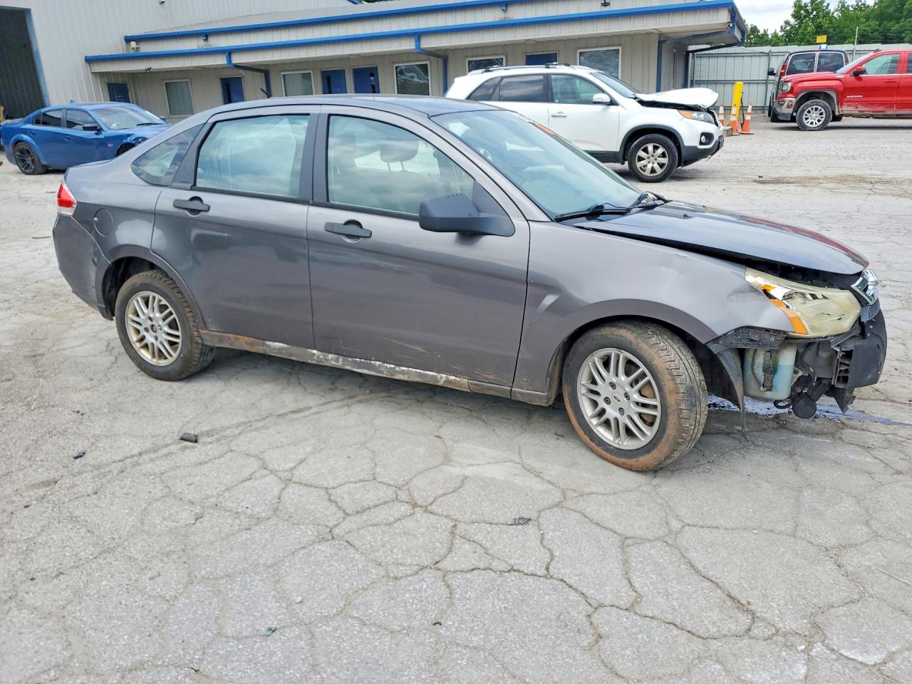 2010 Ford Focus Se Gray vin: 1FAHP3FN7AW261357