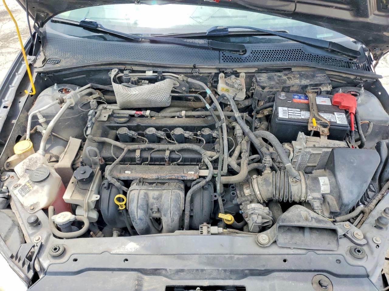 2010 Ford Focus Se Gray vin: 1FAHP3FN7AW261357