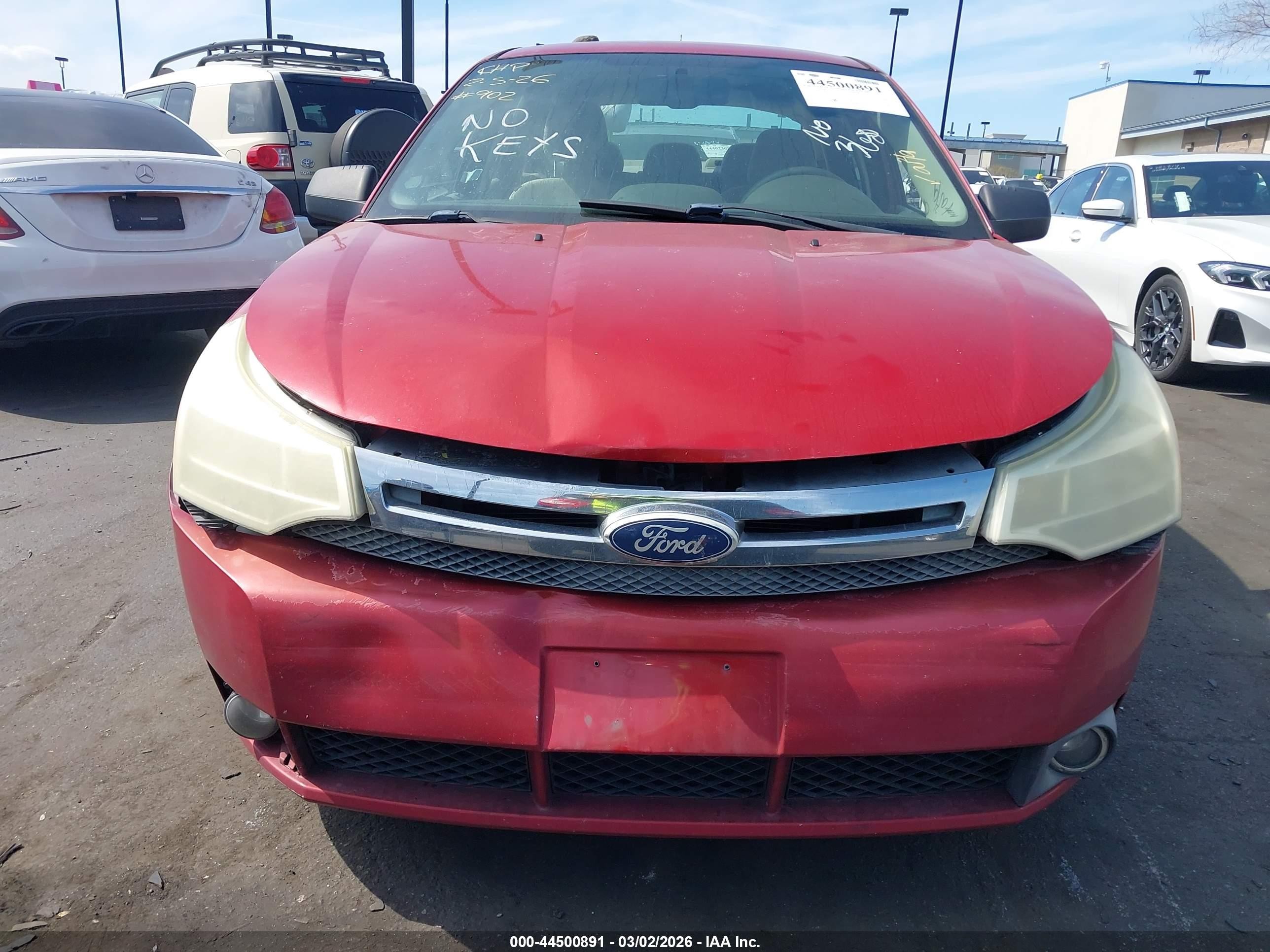 2011 Ford Focus Se Красный vin: 1FAHP3FN7BW190615