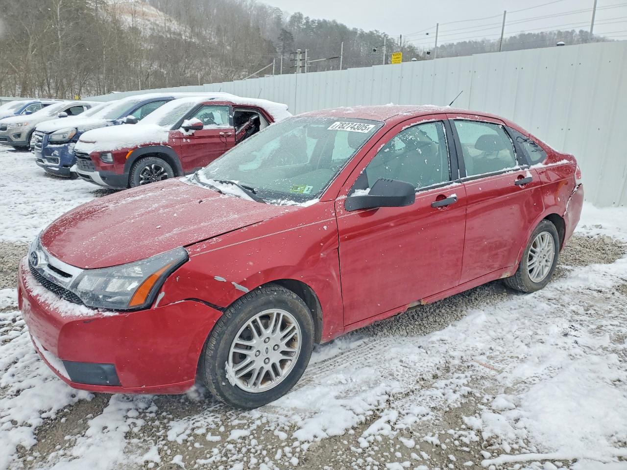 2011 Ford Focus Se Красный vin: 1FAHP3FN7BW193076