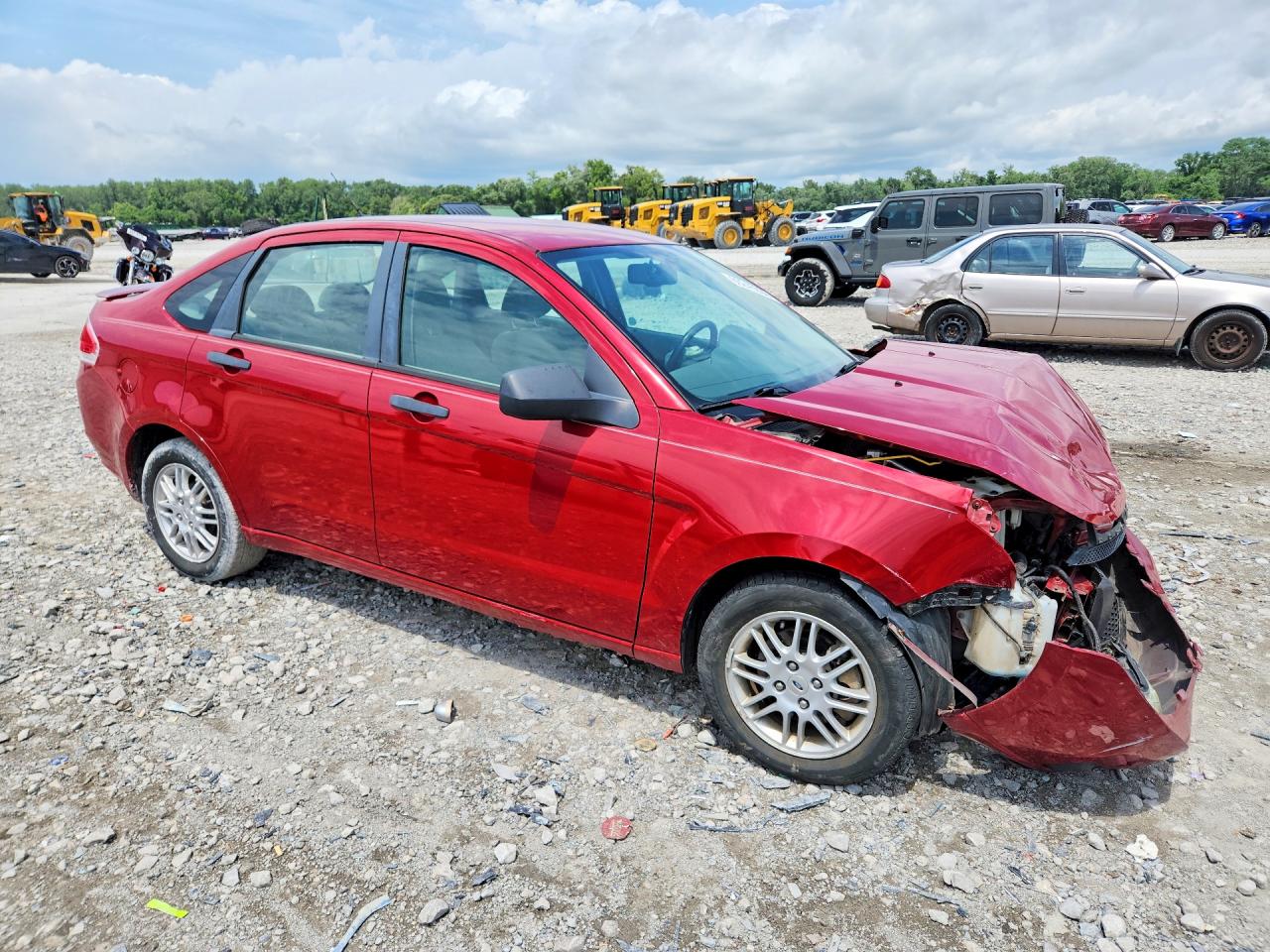 2010 Ford Focus Red vin: 1FAHP3FN8AW116313