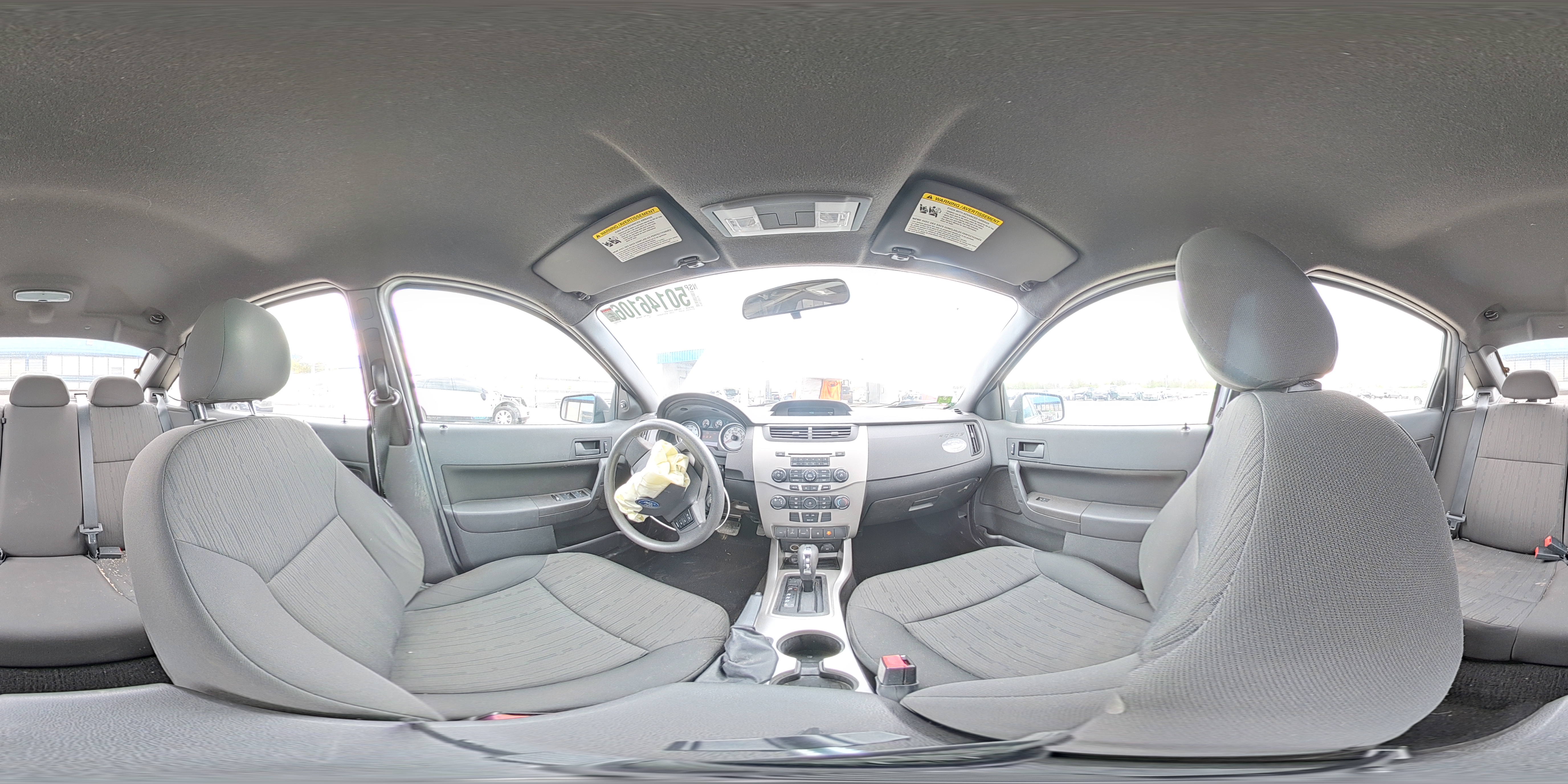 2010 Ford Focus Se Серебряный vin: 1FAHP3FN8AW130003