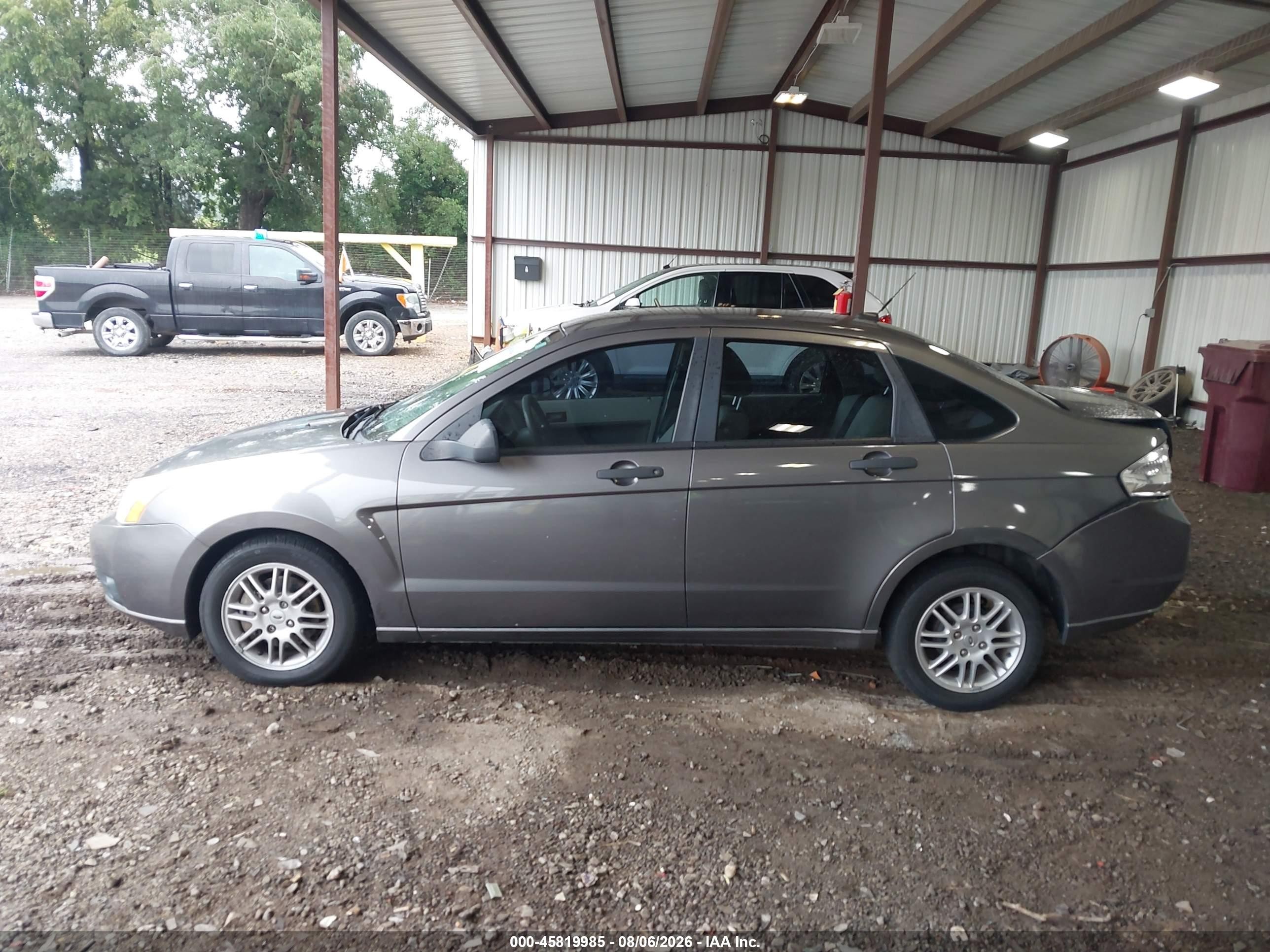 2010 Ford Focus Se Gray vin: 1FAHP3FN8AW183557
