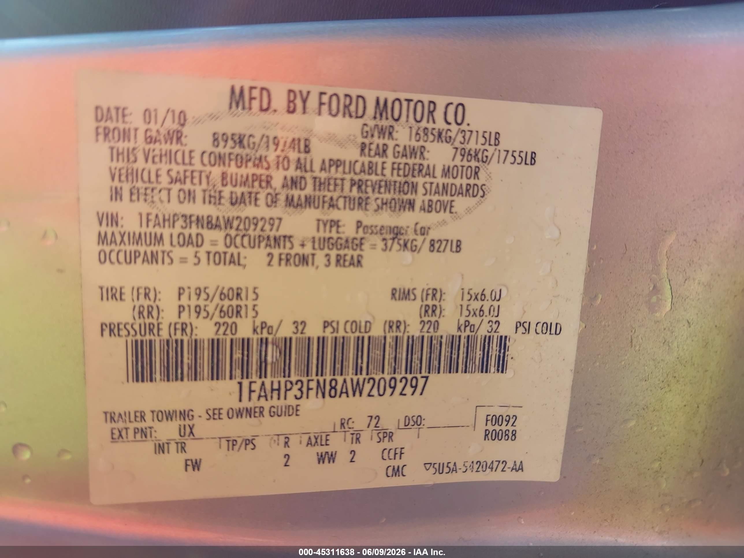 2010 Ford Focus Se Silver vin: 1FAHP3FN8AW209297
