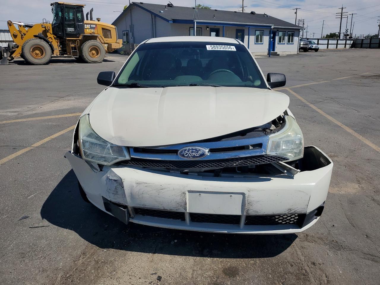 2010 Ford Focus Se White vin: 1FAHP3FN8AW270584
