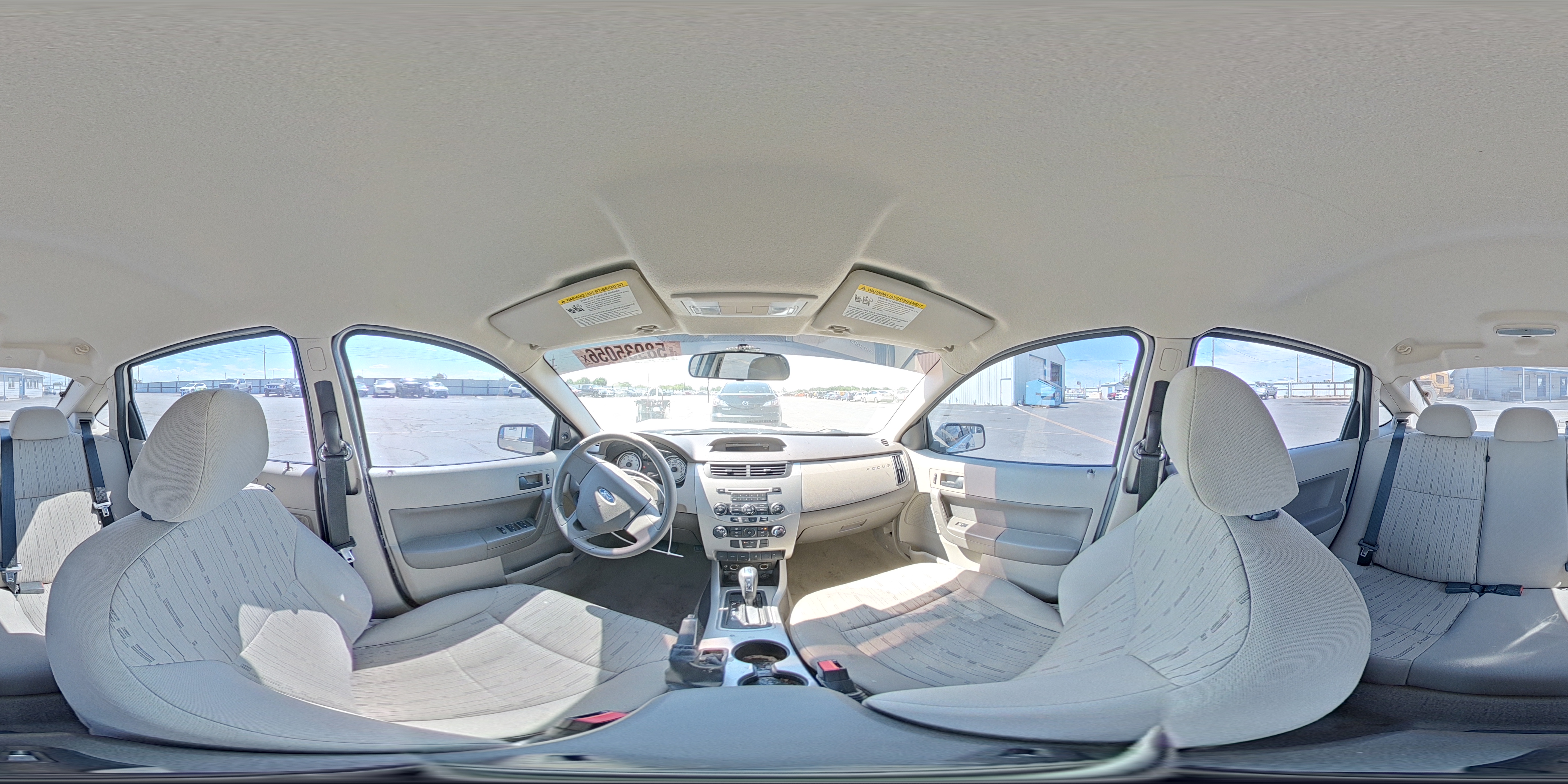 2010 Ford Focus Se White vin: 1FAHP3FN8AW270584
