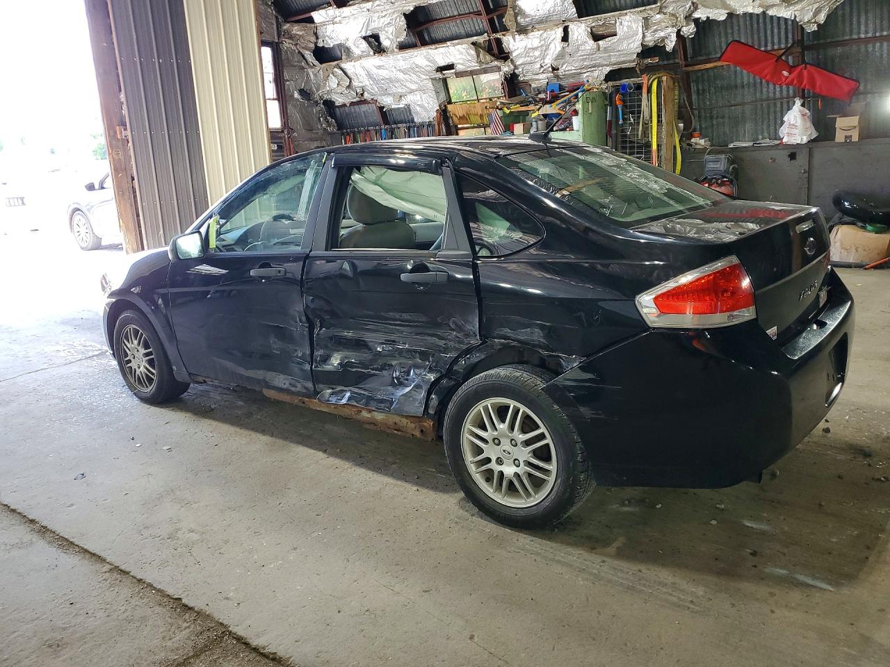 2010 Ford Focus Se Black vin: 1FAHP3FN8AW272626