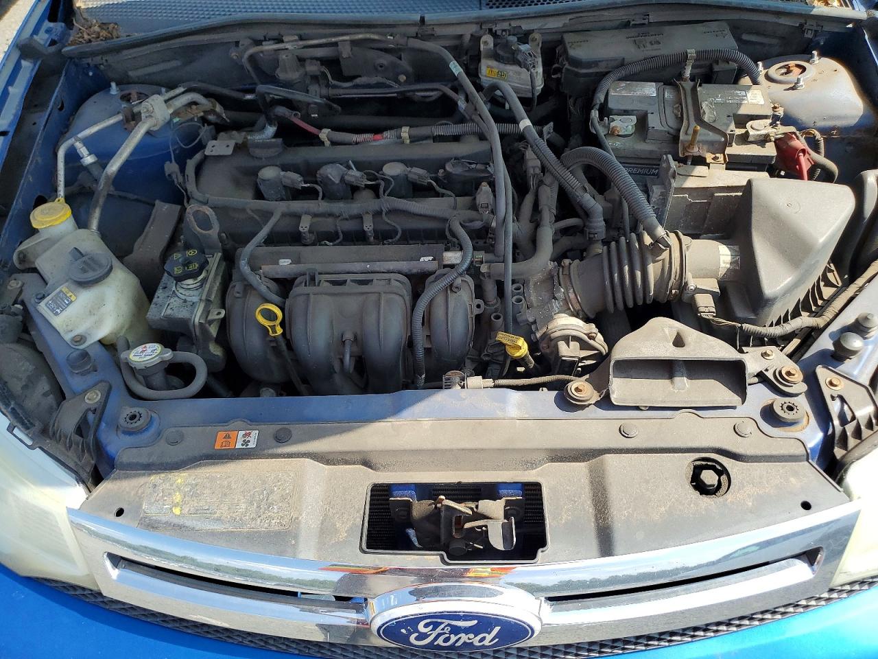 2010 Ford Focus Se Blue vin: 1FAHP3FN8AW275266