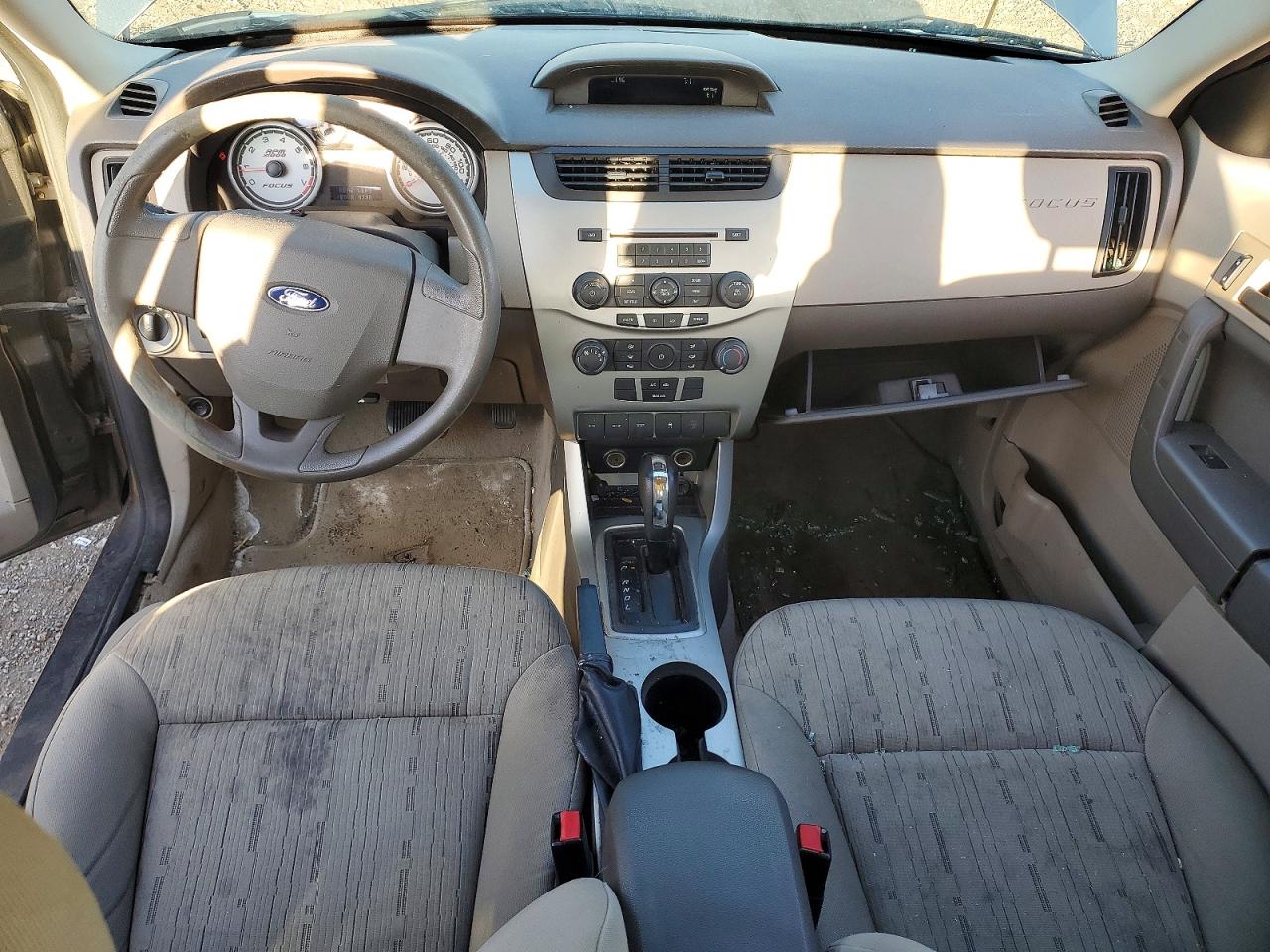 2010 Ford Focus Se Gray vin: 1FAHP3FN8AW289412