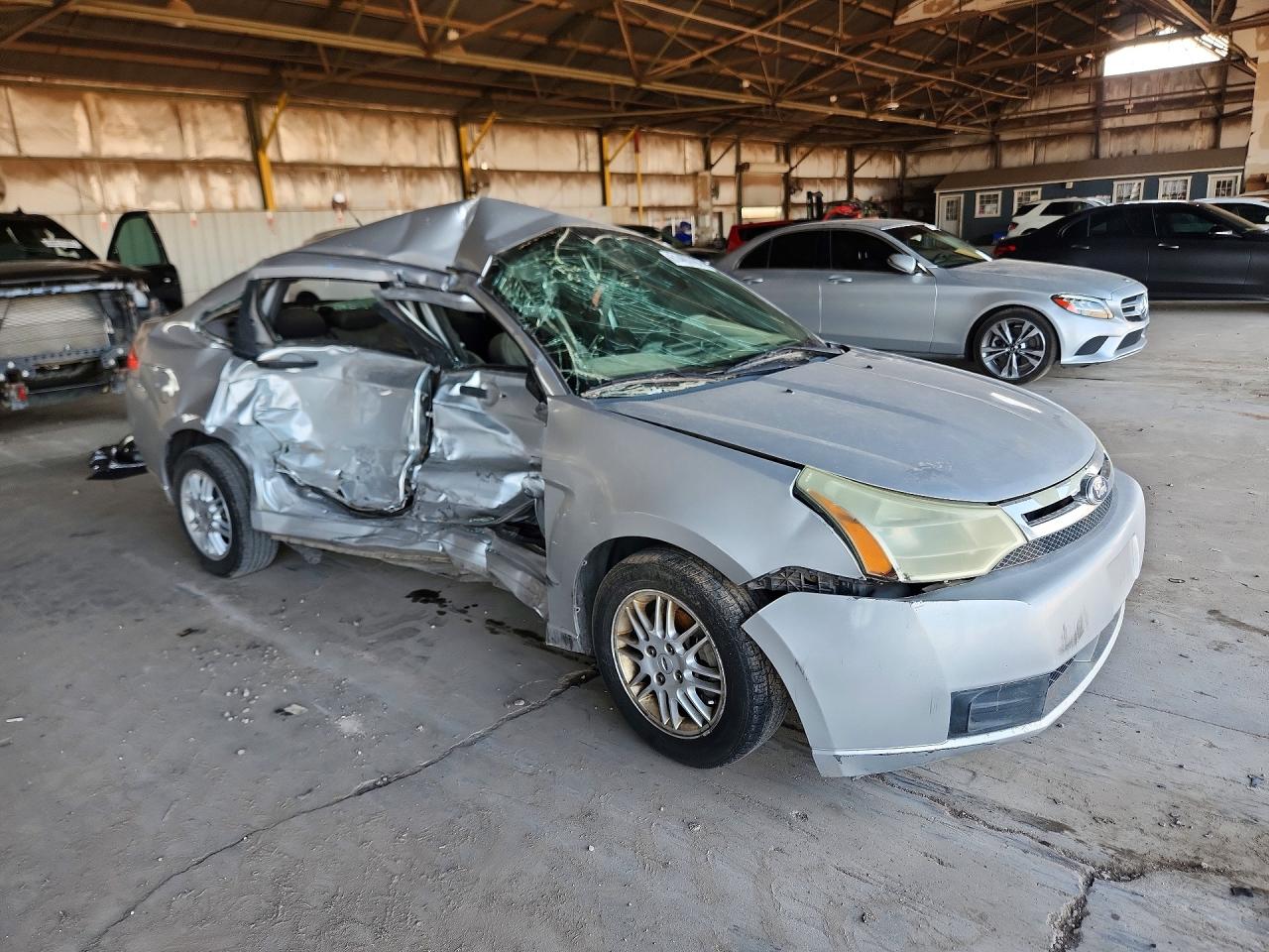 2010 Ford Focus Silver vin: 1FAHP3FN8AW292164