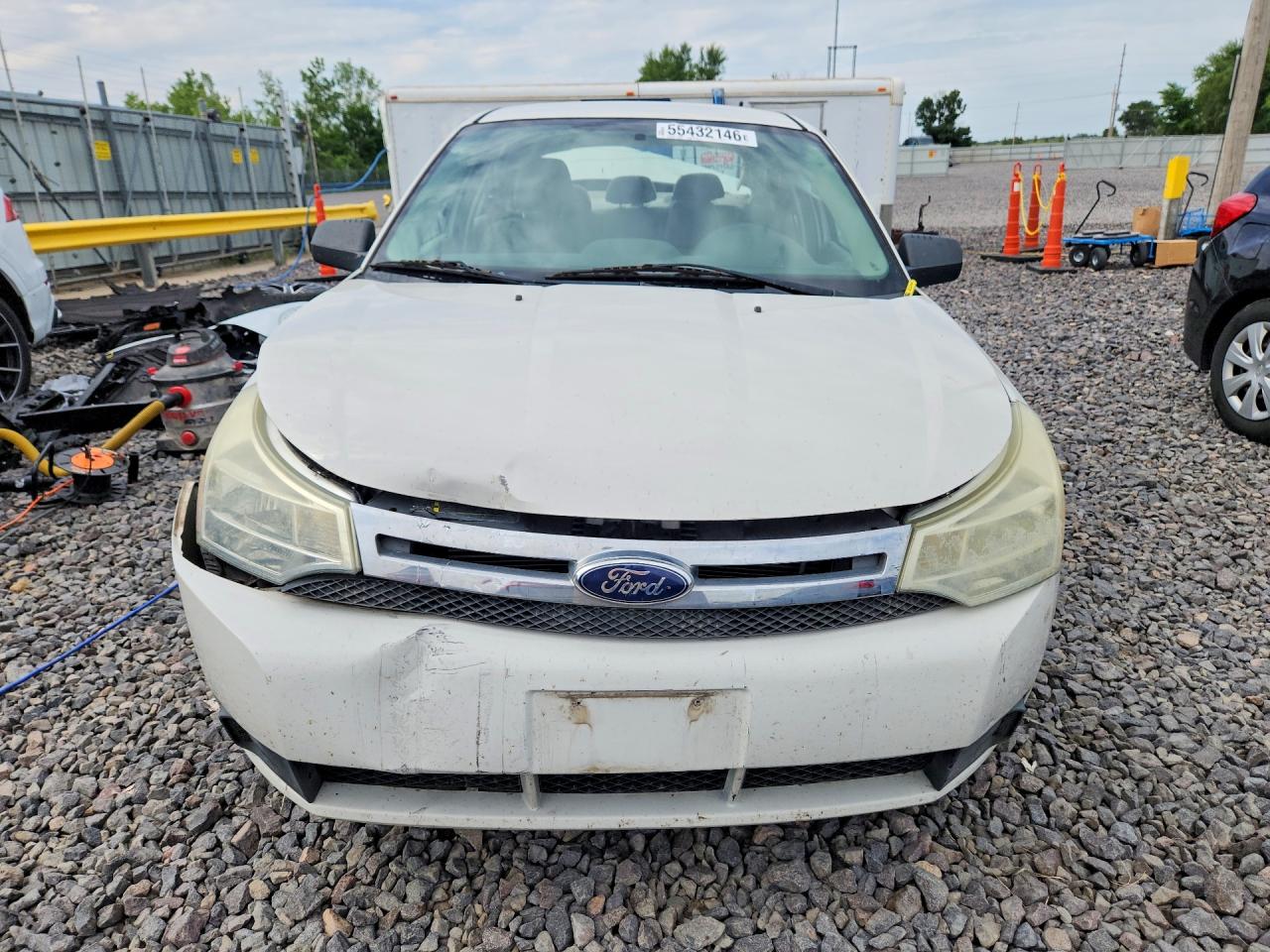 2011 Ford Focus Se White vin: 1FAHP3FN8BW144470