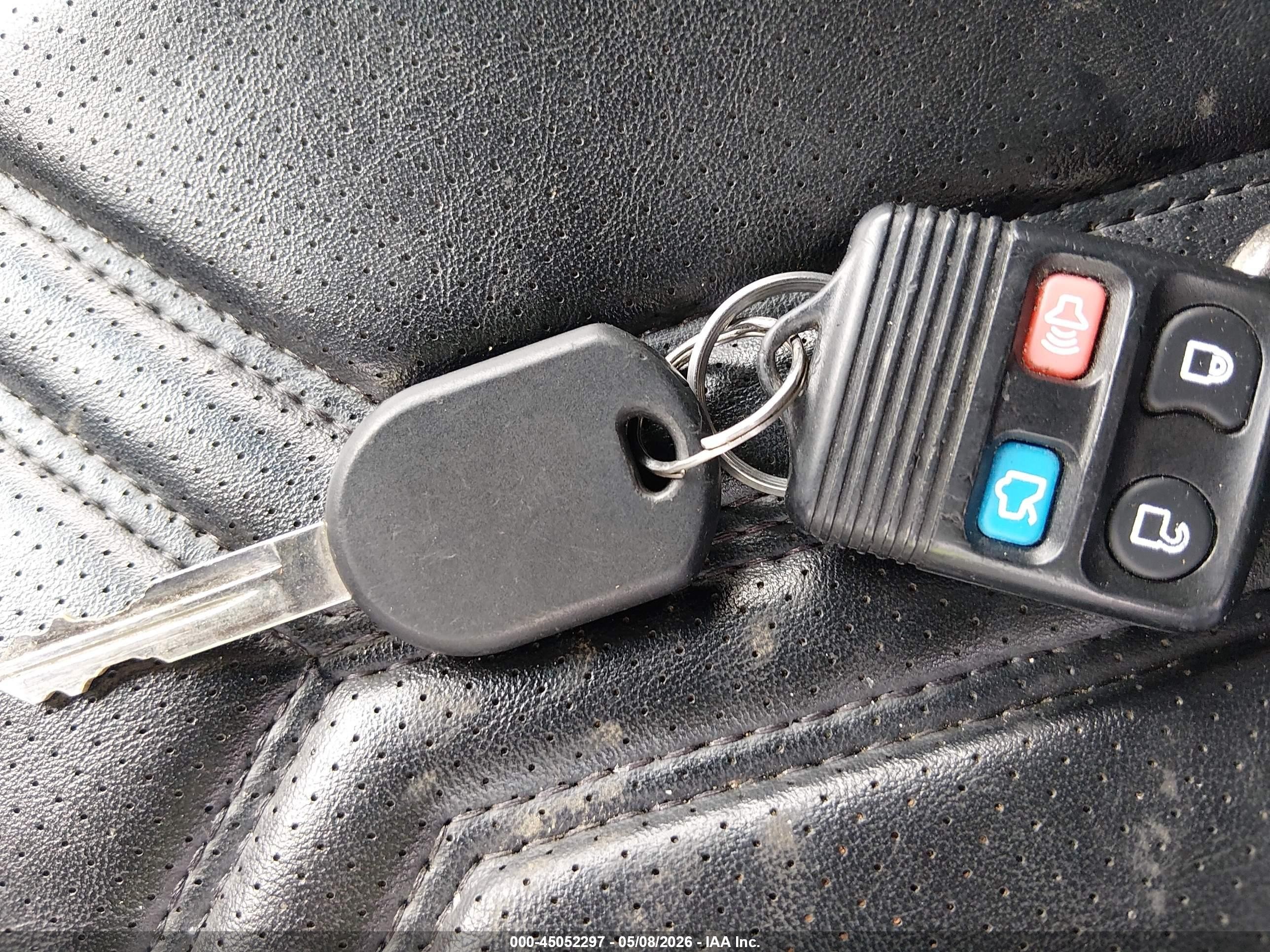 2011 Ford Focus Se Silver vin: 1FAHP3FN8BW147594