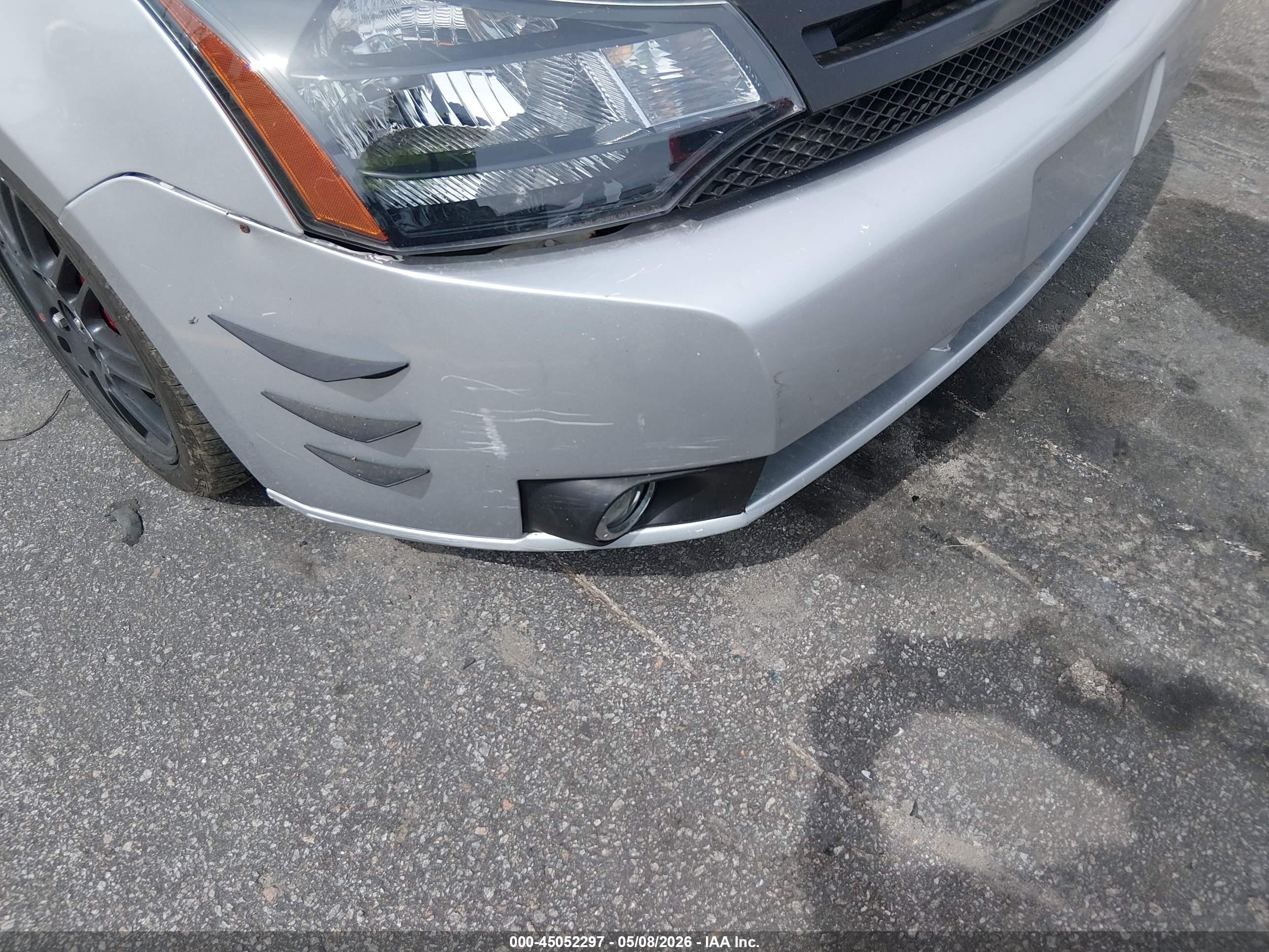 2011 Ford Focus Se Silver vin: 1FAHP3FN8BW147594