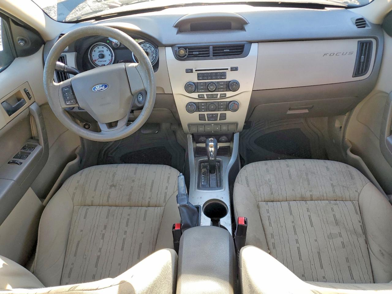 2011 Ford Focus Se Черный vin: 1FAHP3FN8BW151046