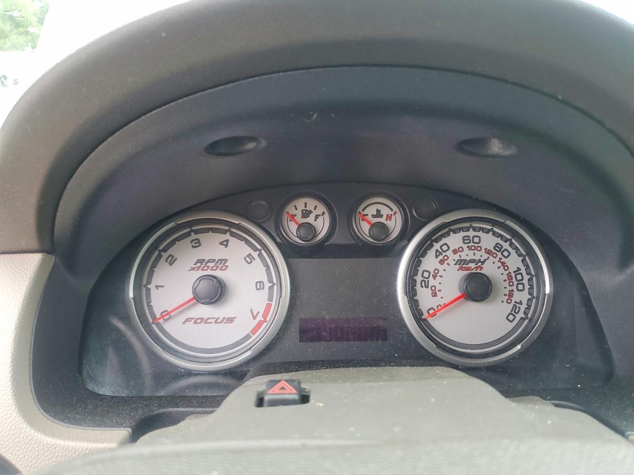 2010 Ford Focus Se Gray vin: 1FAHP3FN9AW137266