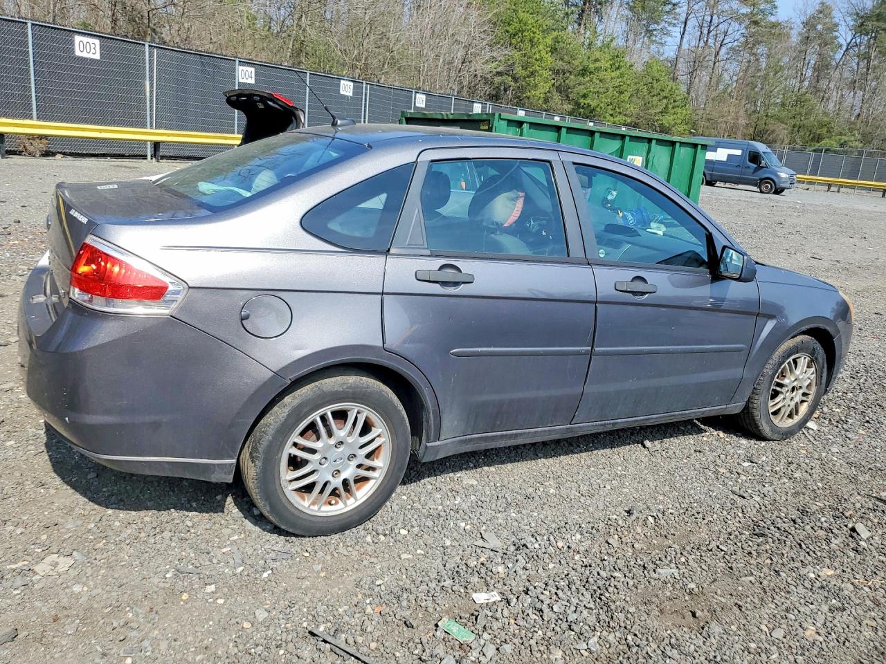 2010 Ford Focus Se Gray vin: 1FAHP3FN9AW142774