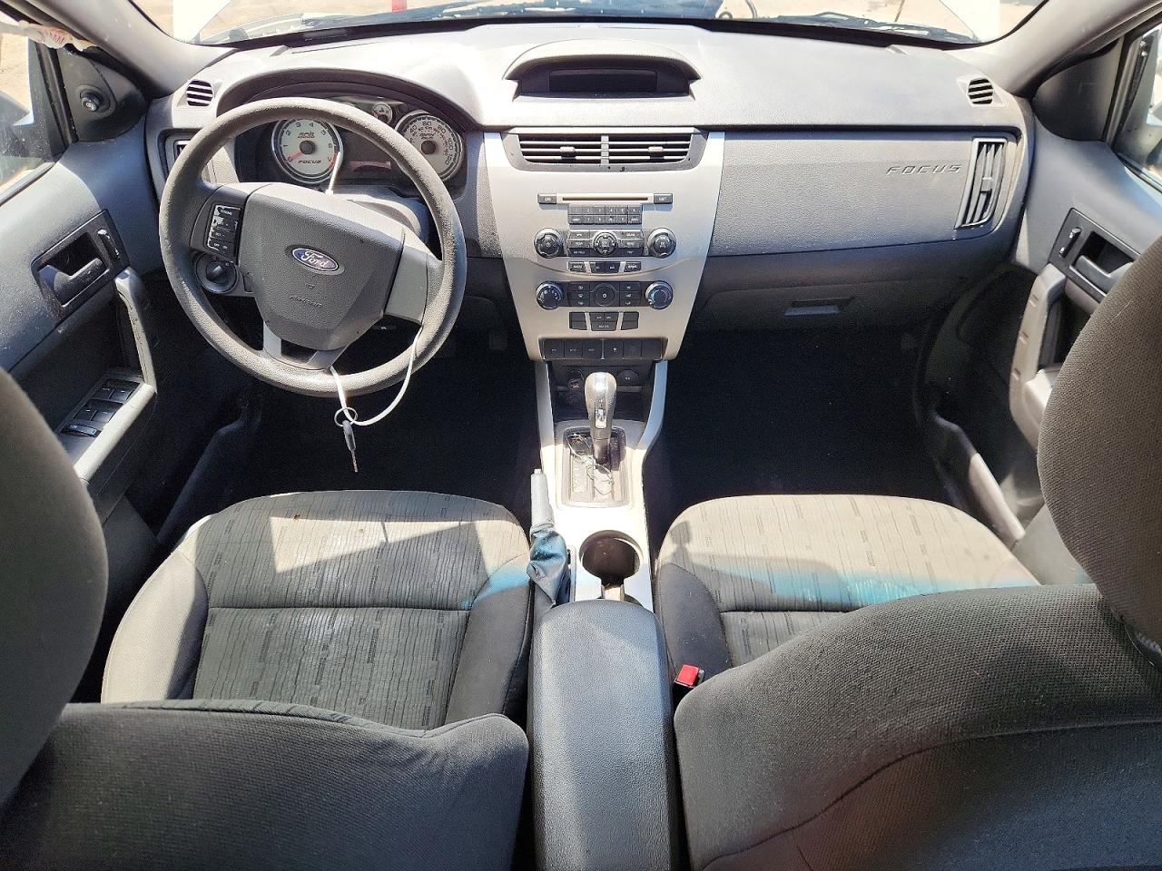 2010 Ford Focus Se White vin: 1FAHP3FN9AW162247