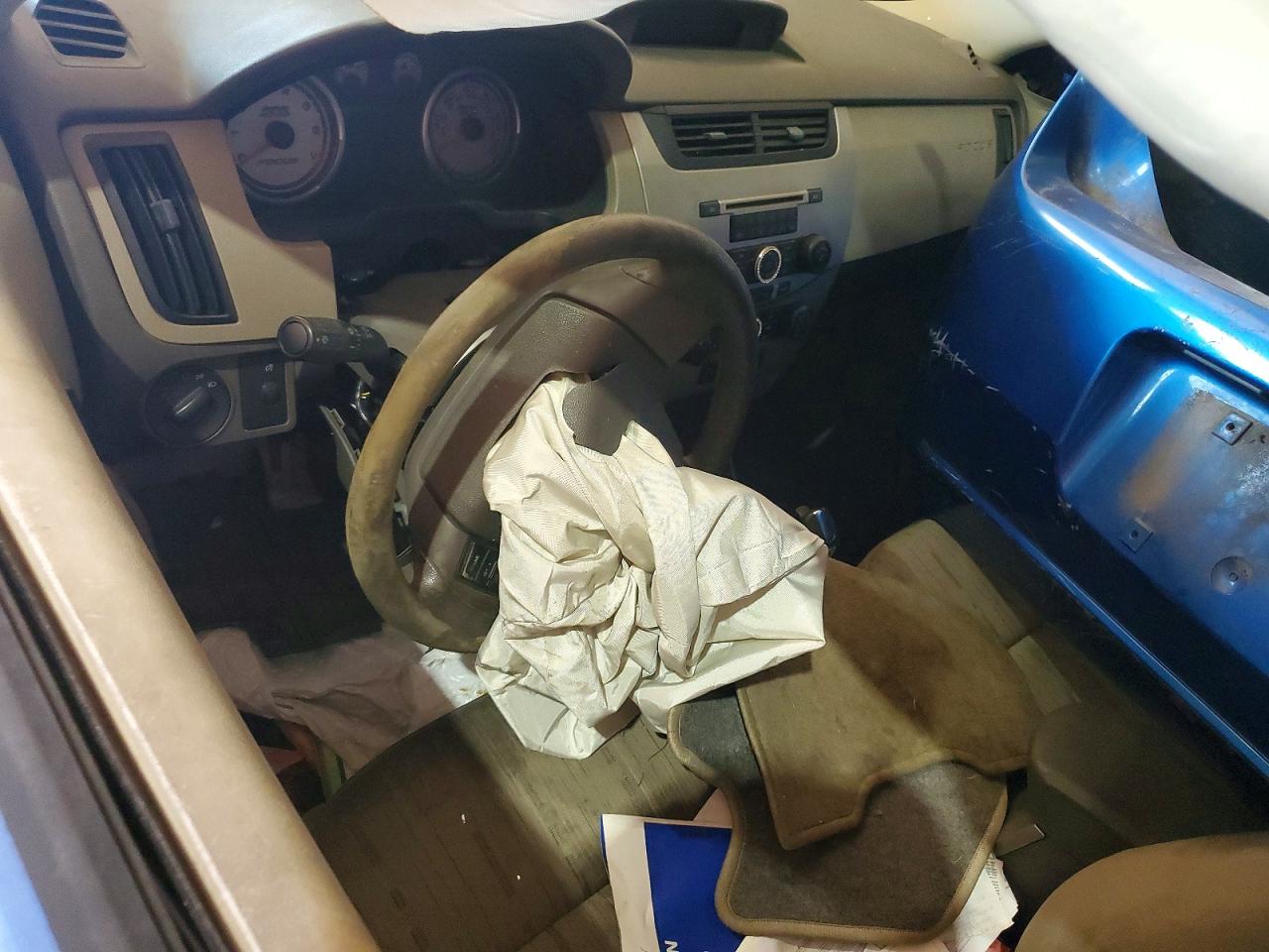 2010 Ford Focus Se Blue vin: 1FAHP3FN9AW164080