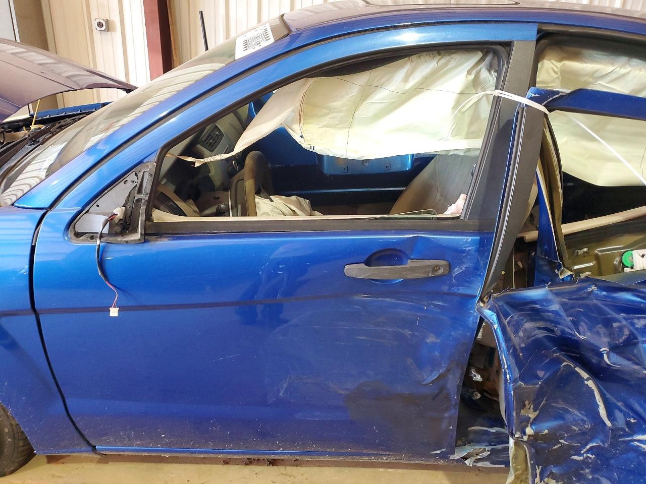 2010 Ford Focus Se Blue vin: 1FAHP3FN9AW164080