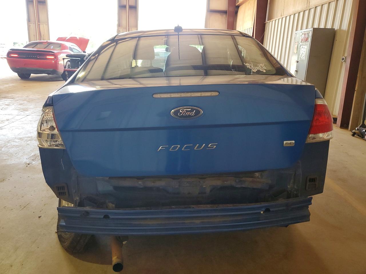 2010 Ford Focus Se Blue vin: 1FAHP3FN9AW164080