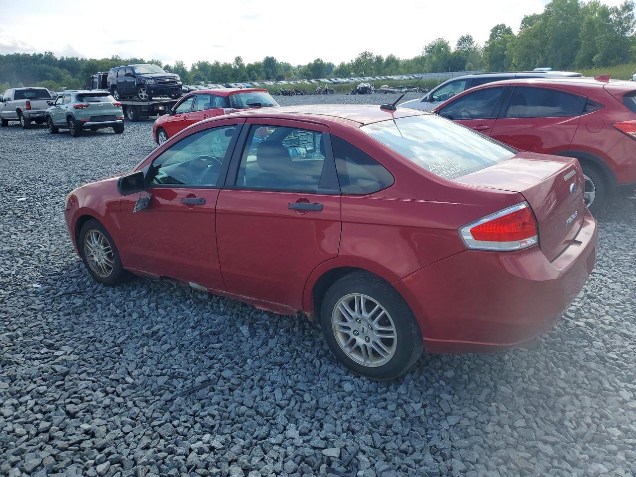 2010 Ford Focus Se Red vin: 1FAHP3FN9AW211401