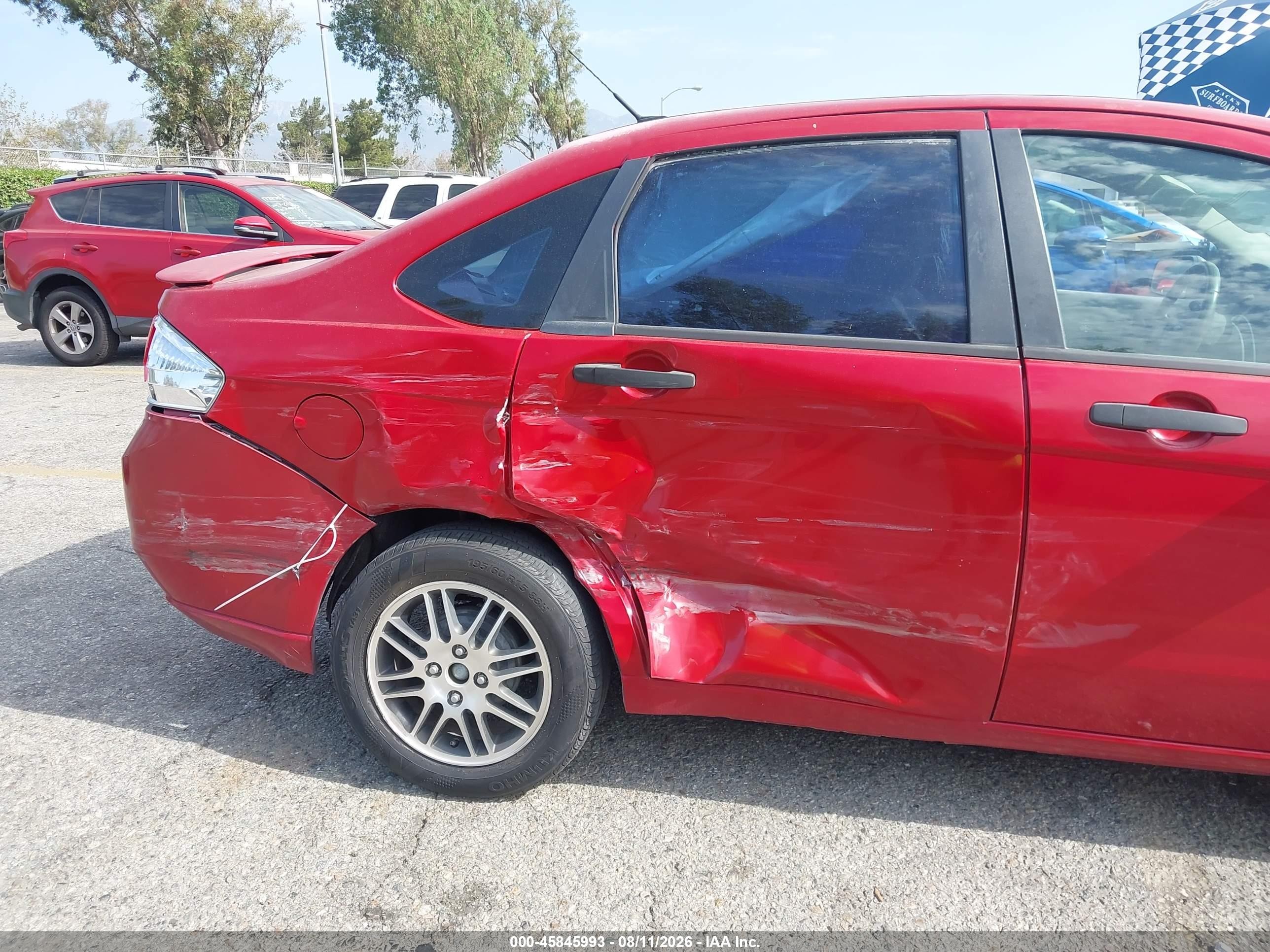2010 Ford Focus Se Burgundy vin: 1FAHP3FN9AW220115