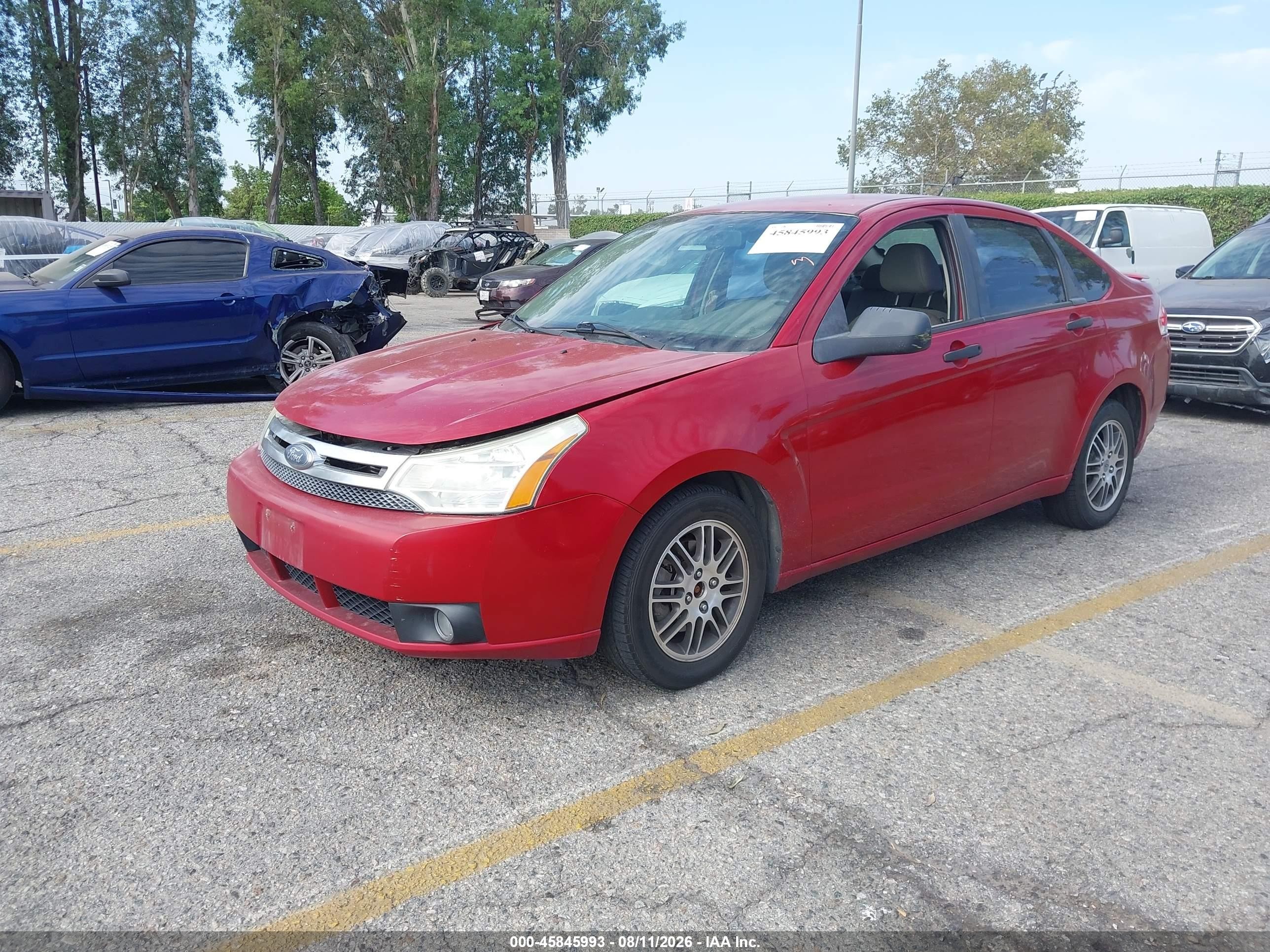 2010 Ford Focus Se Burgundy vin: 1FAHP3FN9AW220115