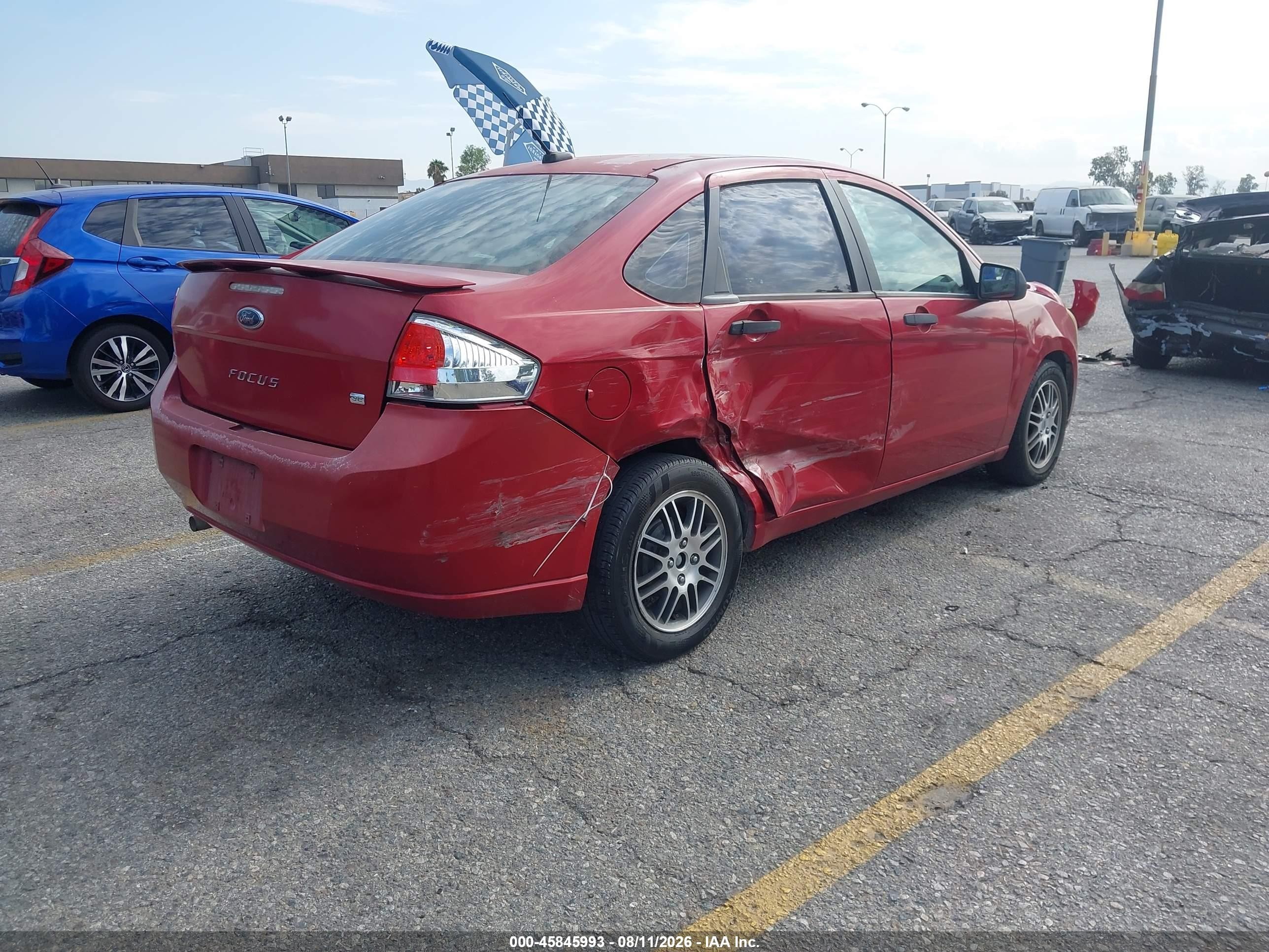 2010 Ford Focus Se Burgundy vin: 1FAHP3FN9AW220115