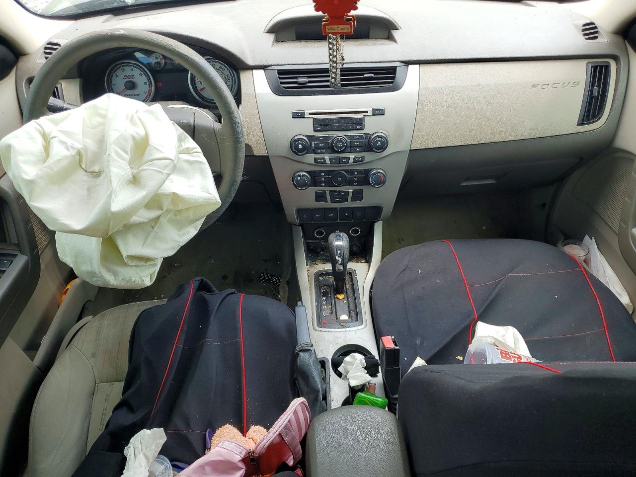 2010 Ford Focus Se Gray vin: 1FAHP3FN9AW230501
