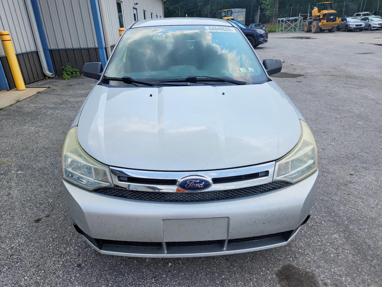 2010 Ford Focus Se Silver vin: 1FAHP3FN9AW239098